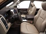  Front seats from Drivers Side photo